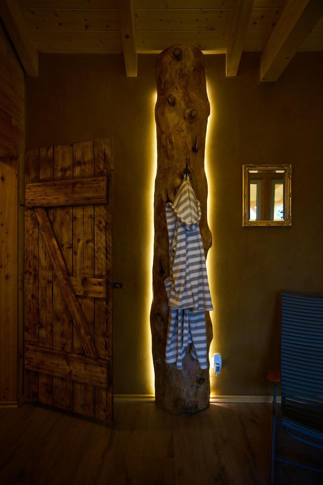 Hotel Olbernhau Mit Sauna - Kleines Landhotel Zur Ofenschenke エクステリア 写真