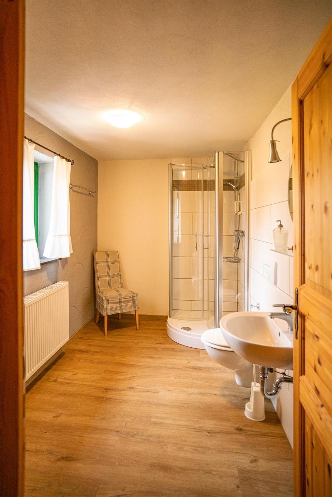 Hotel Olbernhau Mit Sauna - Kleines Landhotel Zur Ofenschenke エクステリア 写真